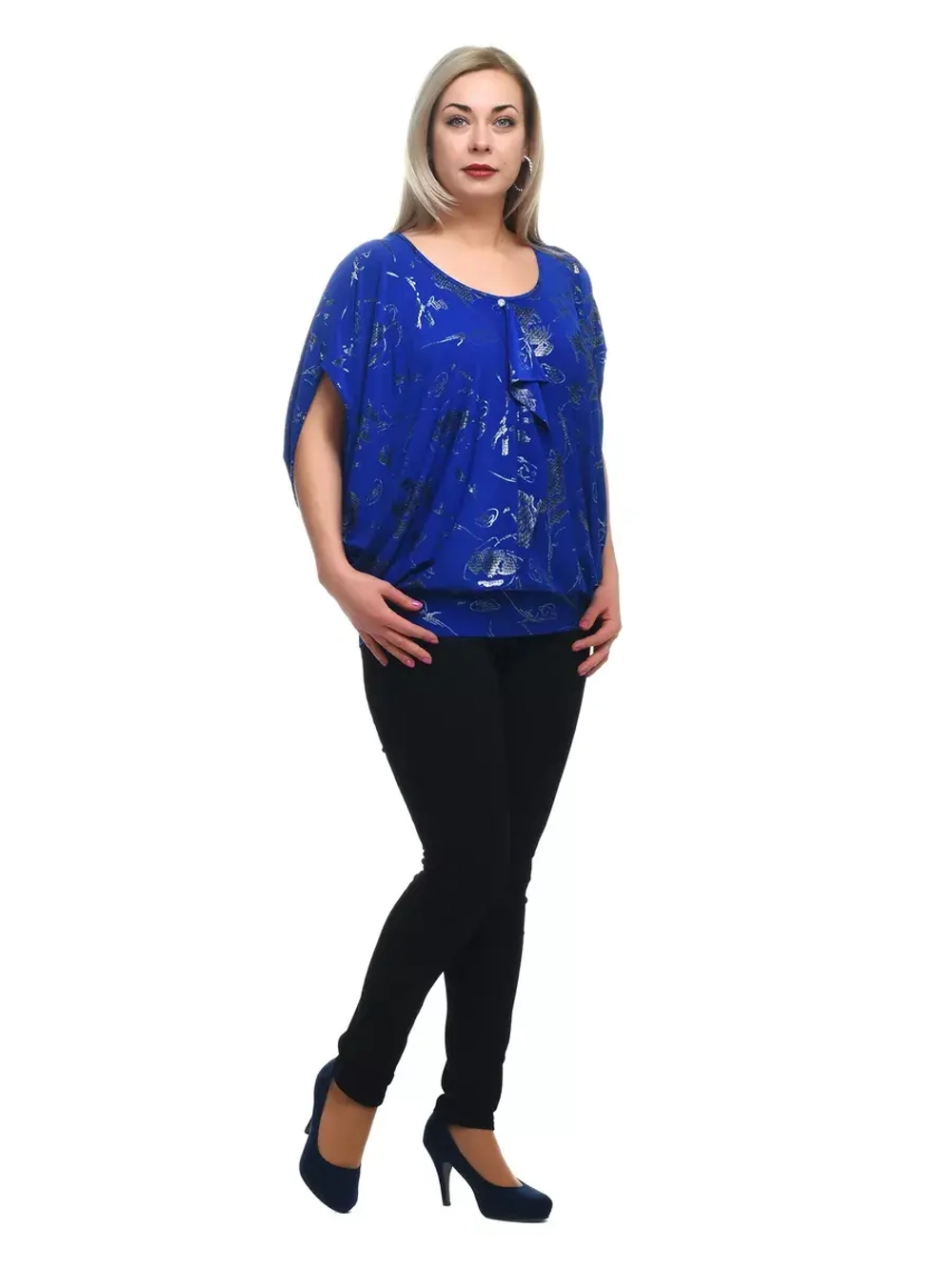 Блузка нарядная без рукавов