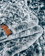 "Вязаный" плед из натурального меха рекс 200*150 см (серый сноутоп, окрас меха в два тона)