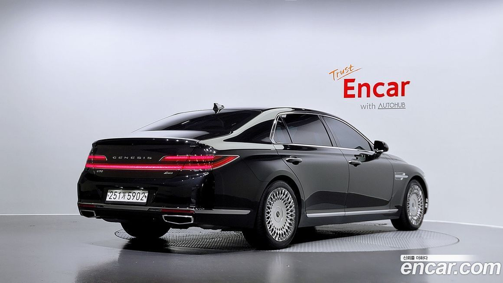 Genesis G90 3.3 T AWD (04.2021)