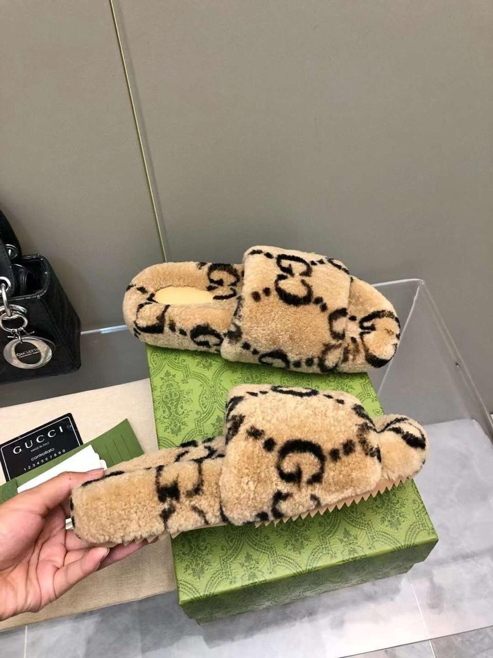 Тапочки Gucci, арт. 459842496