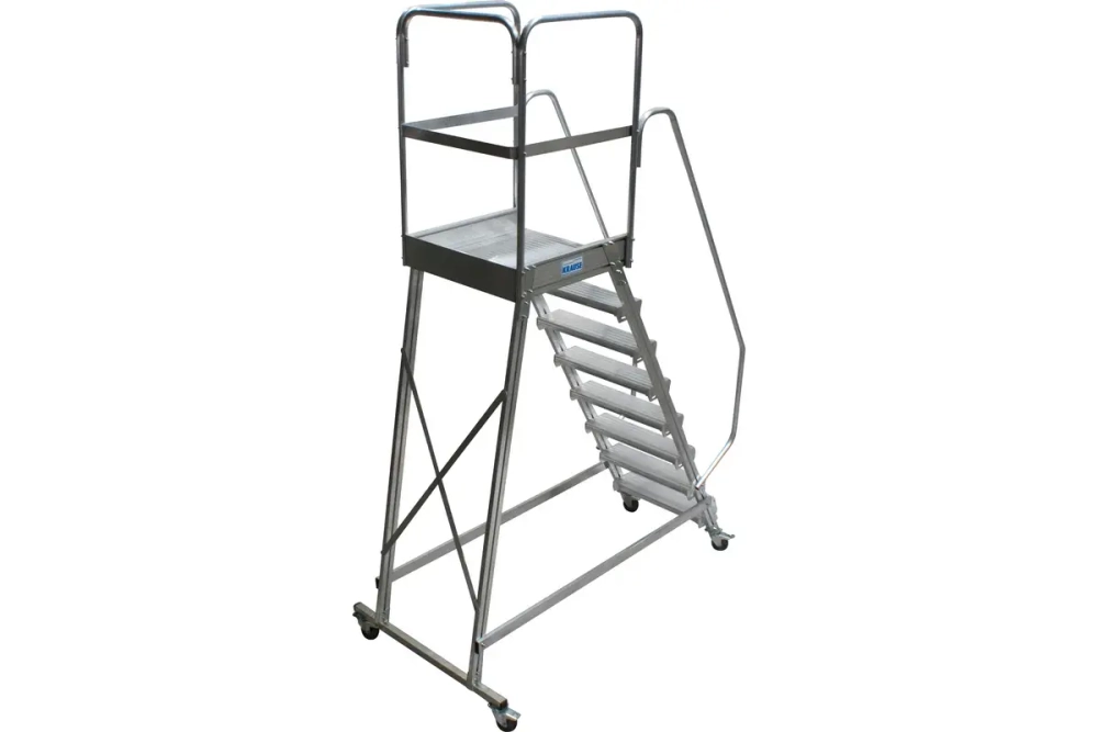 Лестница с площадкой 8 ступ.(820068)