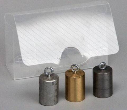 Набор тел равного объема