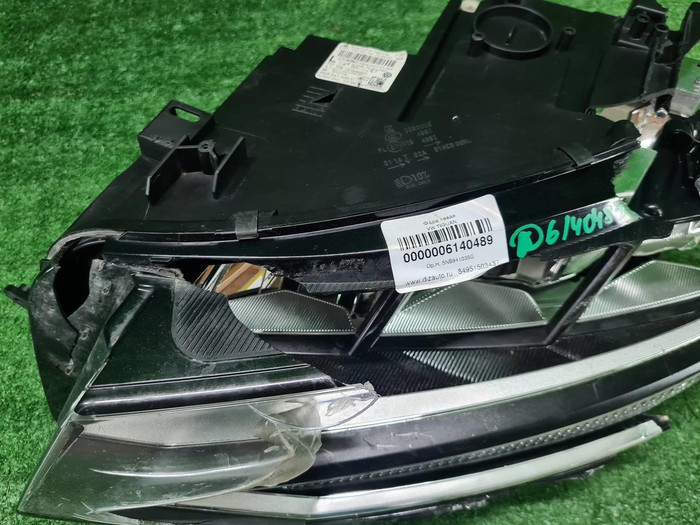 Битая Фара левая VW Tiguan 2 (2020-н.в.) LED