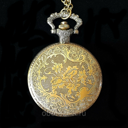 Карманные часы круглые с рисунком Звезда и Луна. Цвет бронзовый. Цепочка в комплекте