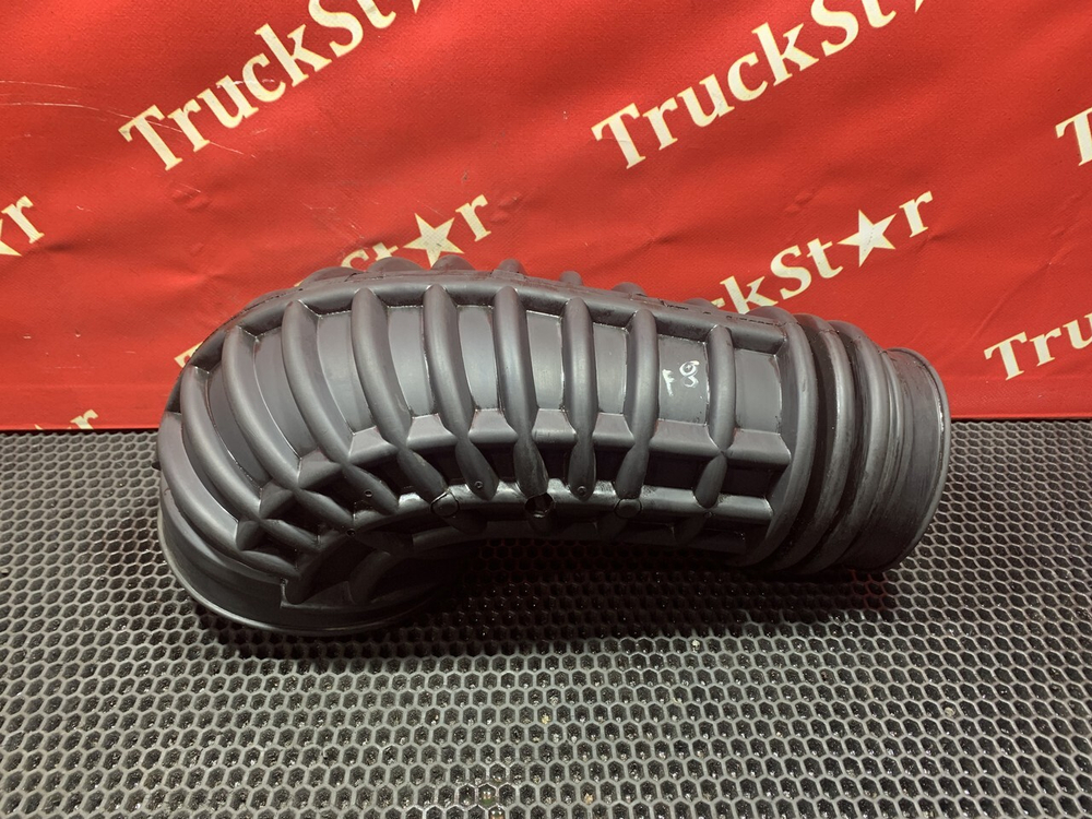 Патрубок воздушного фильтра 2023г.