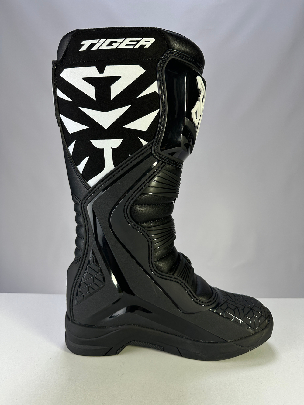 Мотоботы TIGER T2