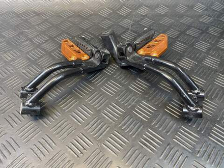 Подножки пассажирские KTM 250 Duke 2020