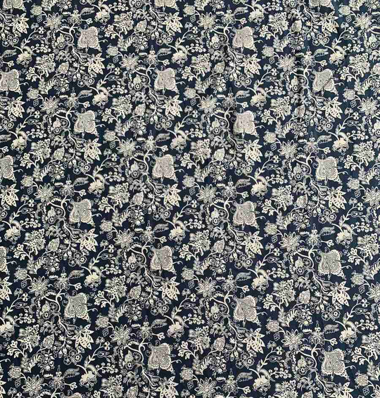 Коттон принт, веточки молочные на синем BST3452