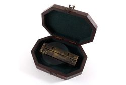 Складная лупа в деревянной коробке