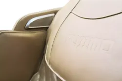 Массажное кресло FUJIMO KENKO F623 Шампань