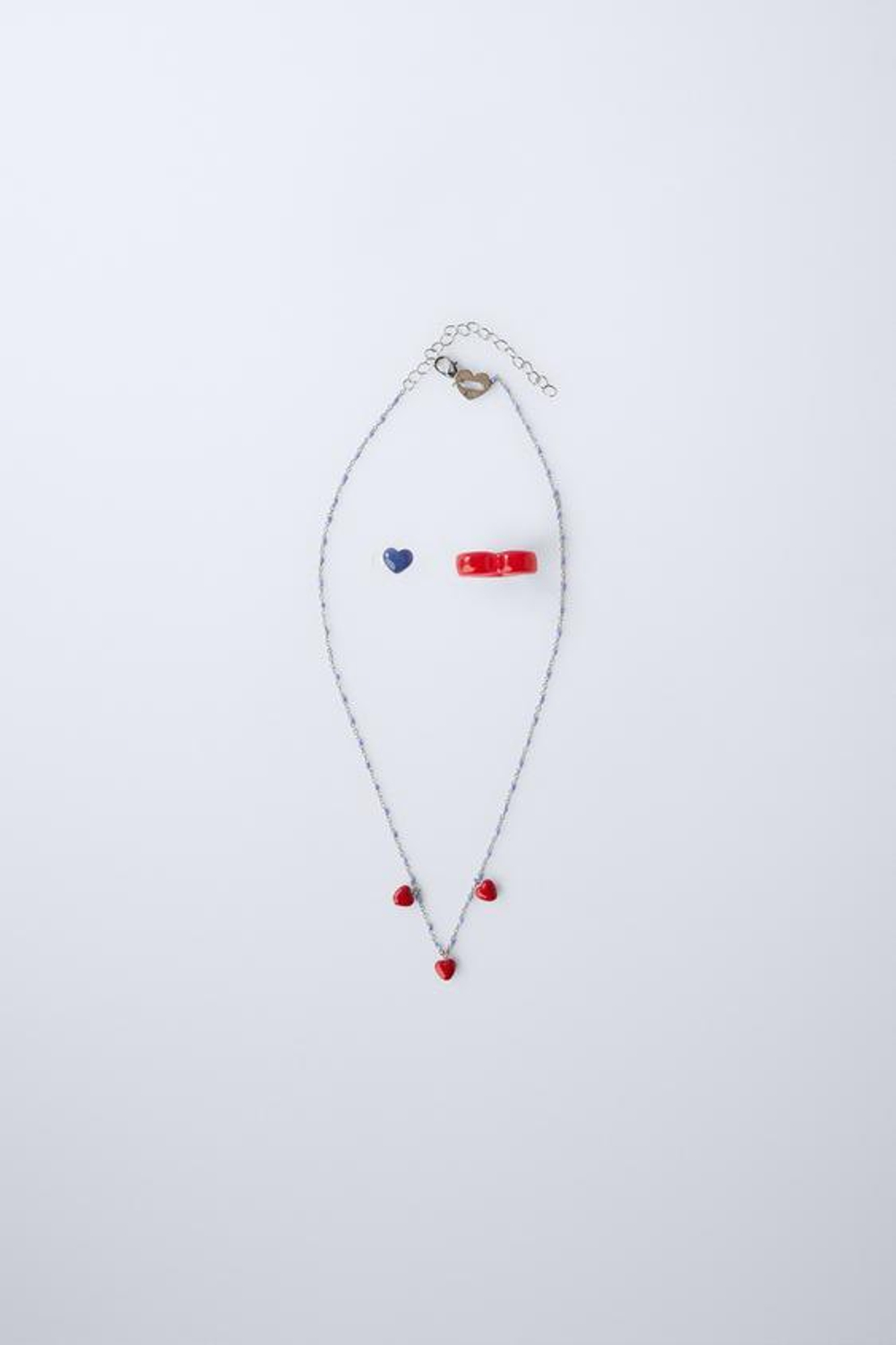 ZARA НАБОР ИЗ КОЛЬЕ И ДВУХ КОЛЕЦ С ДЕТАЛЯМИ «СЕРДЦЕ», КРАСНЫЙ