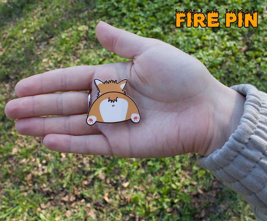 Значок деревянный (брошь)  Попа Корги. Рыжий