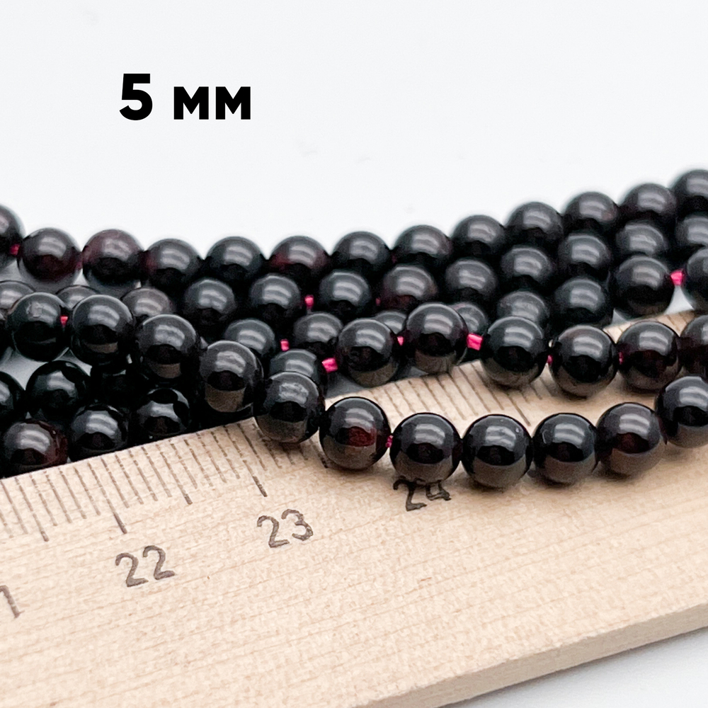 Бусины Гранат, диаметр 4,8-4,9 мм, цена за нить 38 см