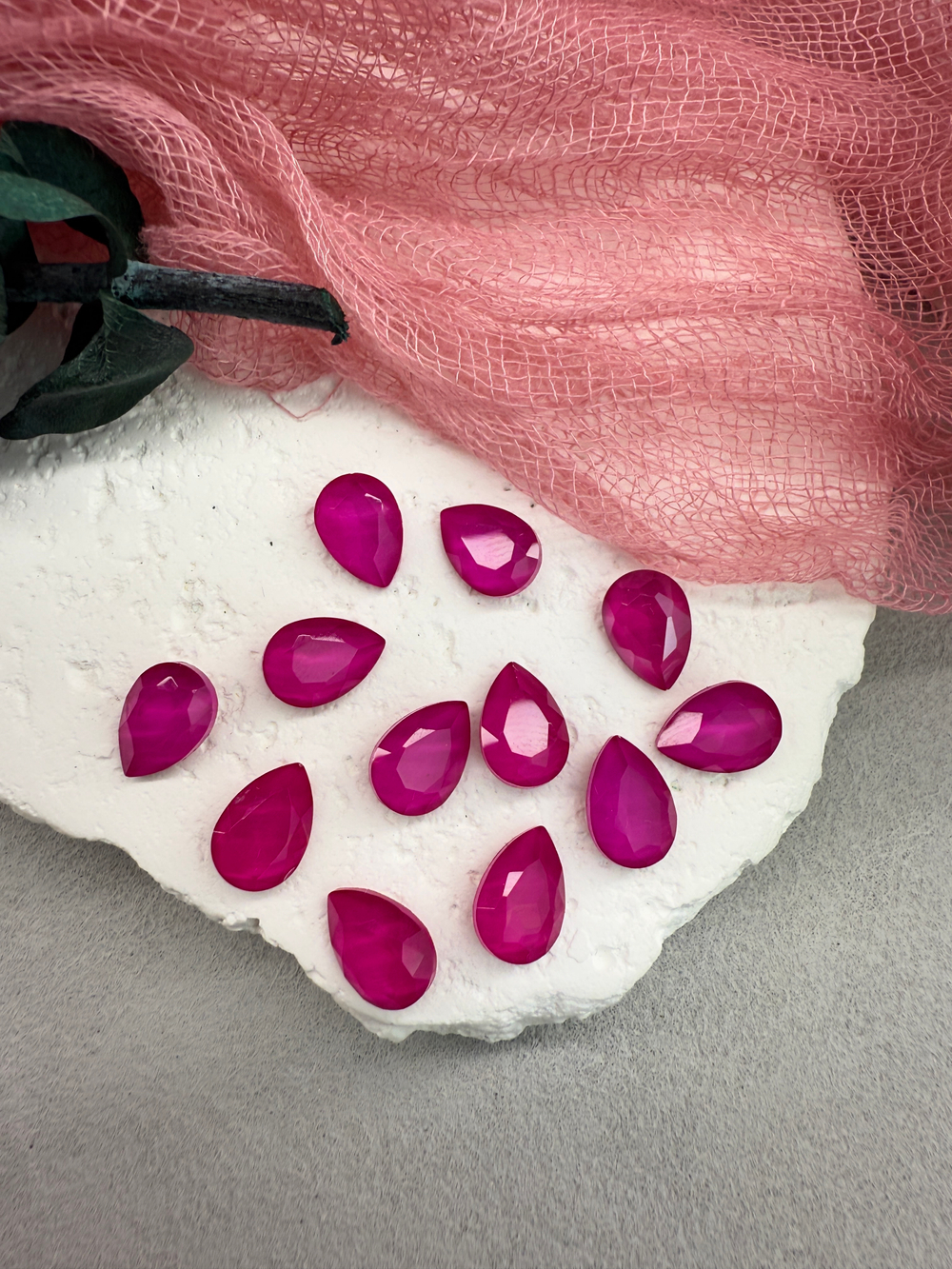 Капля Drop 10*7 мм, Lacquer Fuchsia