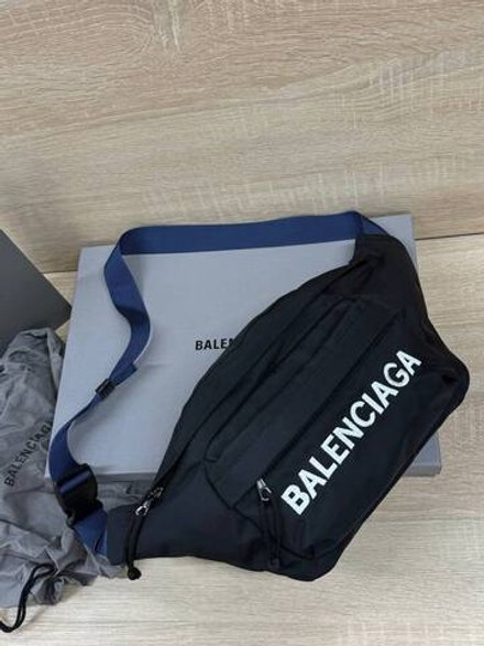 Поясная сумка Balenciaga