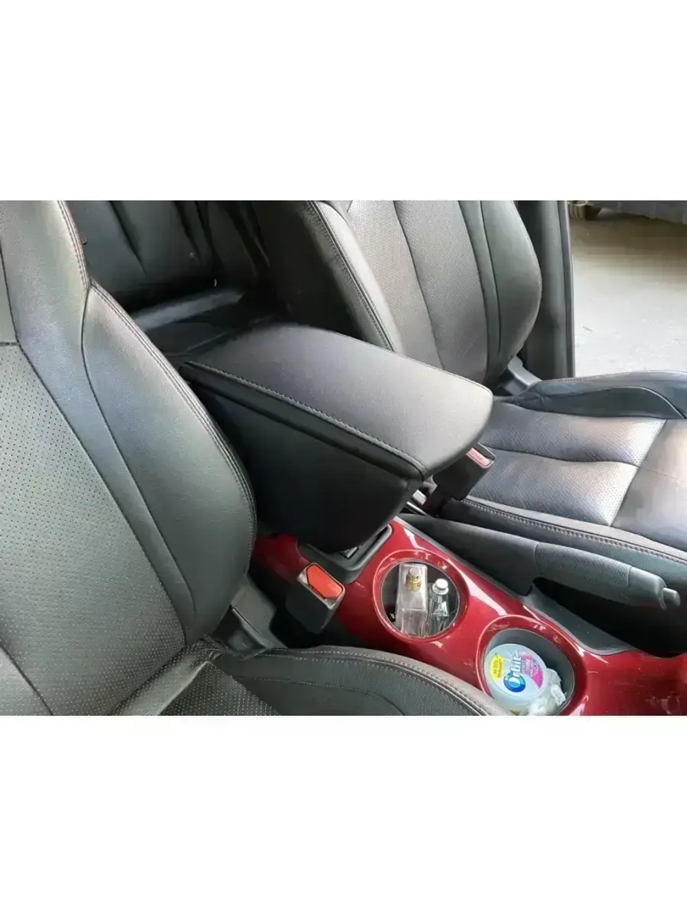 Подлокотник Ниссан Жук (2010-2020)