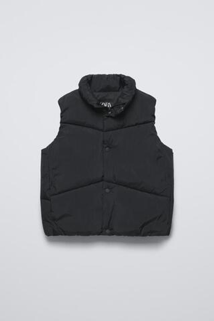 ZARA НЕПРОМОКАЕМЫЙ СТЕГАНЫЙ ЖИЛЕТ, ЧЕРНЫЙ