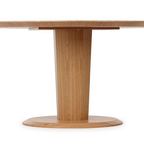 Обеденный стол Pisa диаметр 135 шпон дуба 