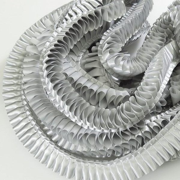 Лента плиссированная для наградных розеток. Цвет СВЕТЛО-СЕРЫЙ. Код цвета 23С.