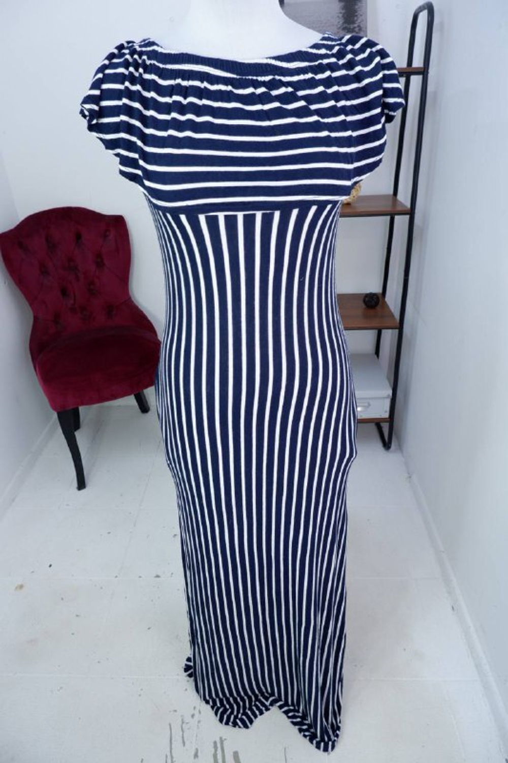 Платье Exist обтягивающее, маркировка S, визуально 44 размер