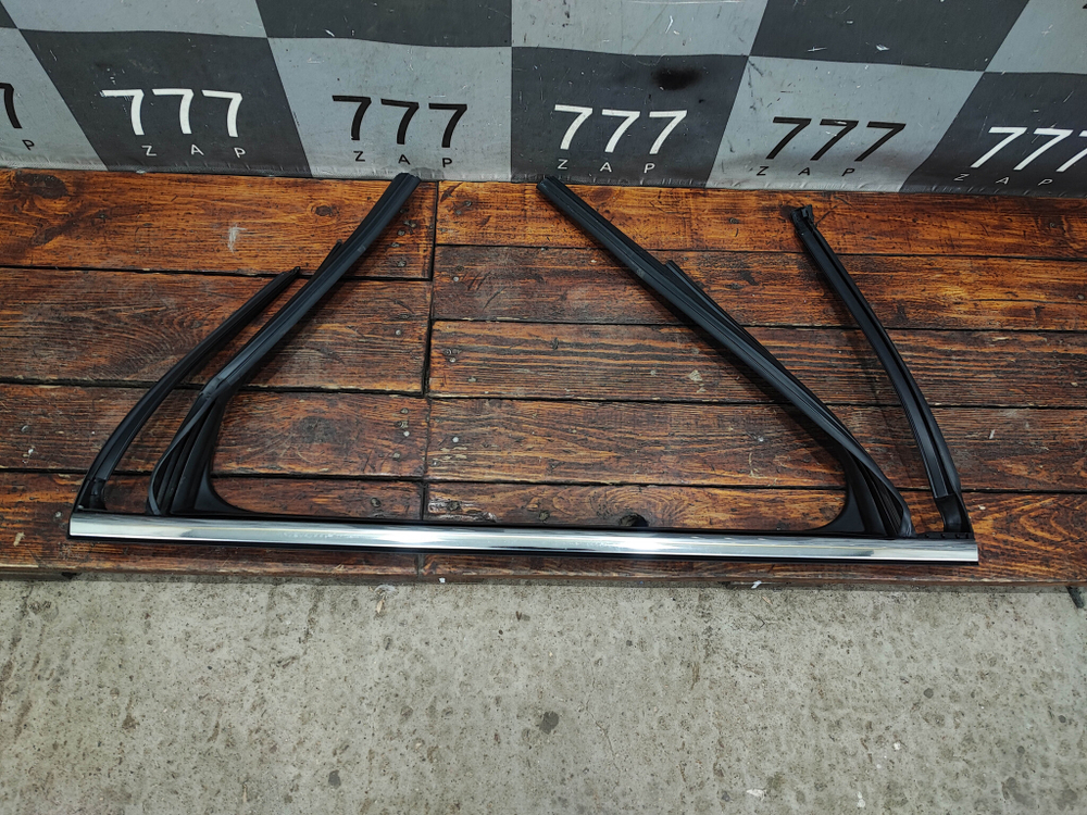 Уплотнитель стекла заднего левого Haval Dargo Новый Оригинал 6207111AKN04A