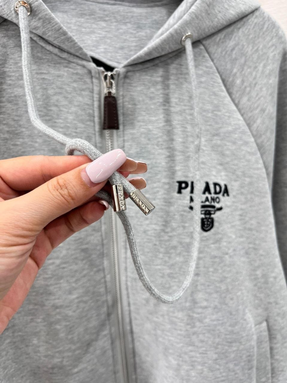 Костюм Prada