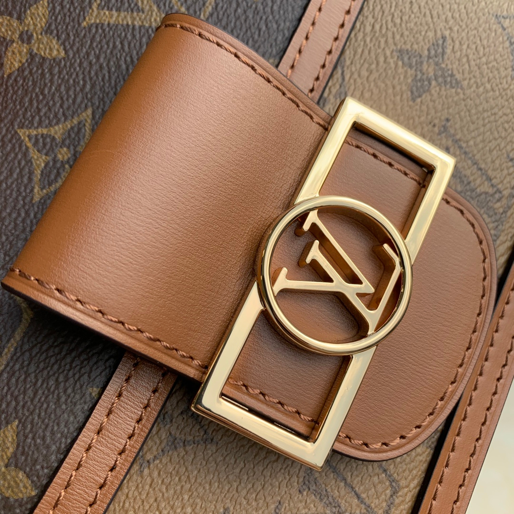 Louis Vuitton Mini Dauphine