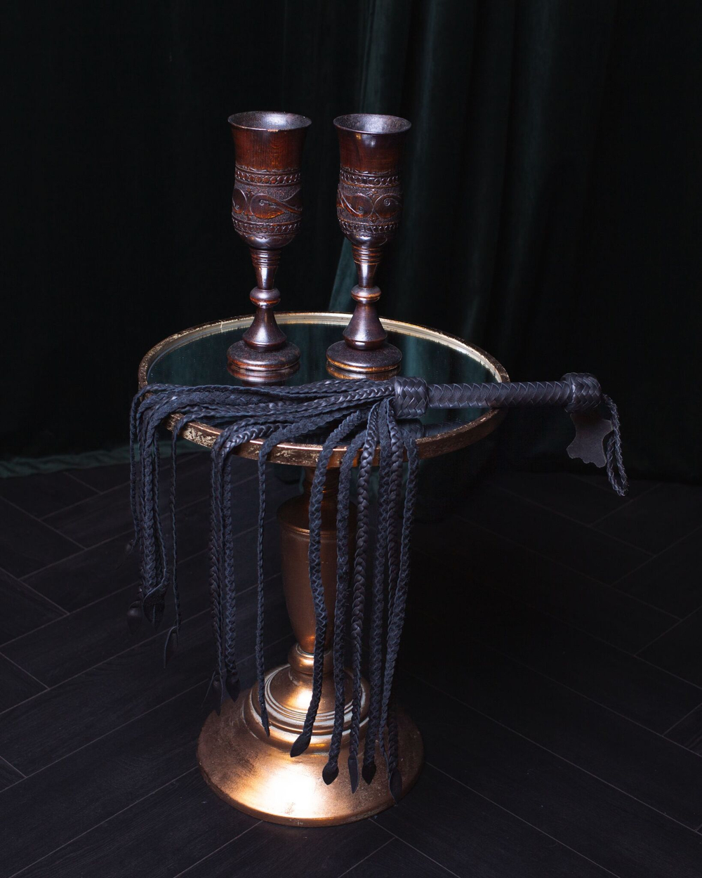 Черный плетёный флоггер Scandal из натуральной кожи - 78 см. (Цвет: черный)