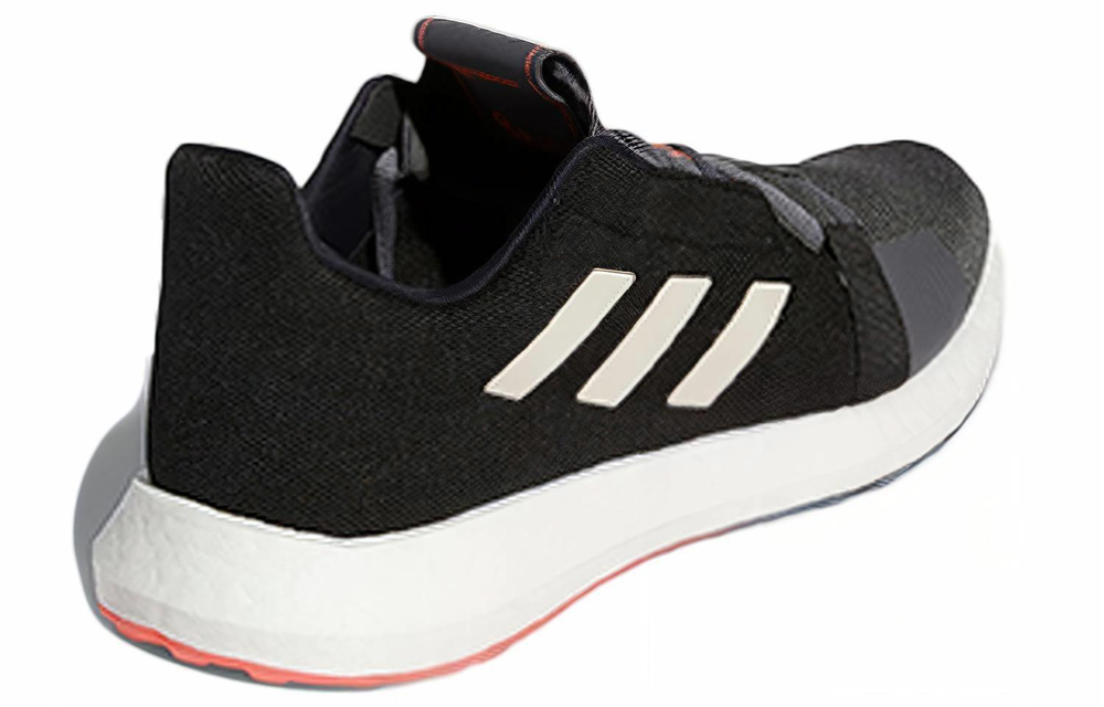 Кроссовки Adidas Senseboost Go