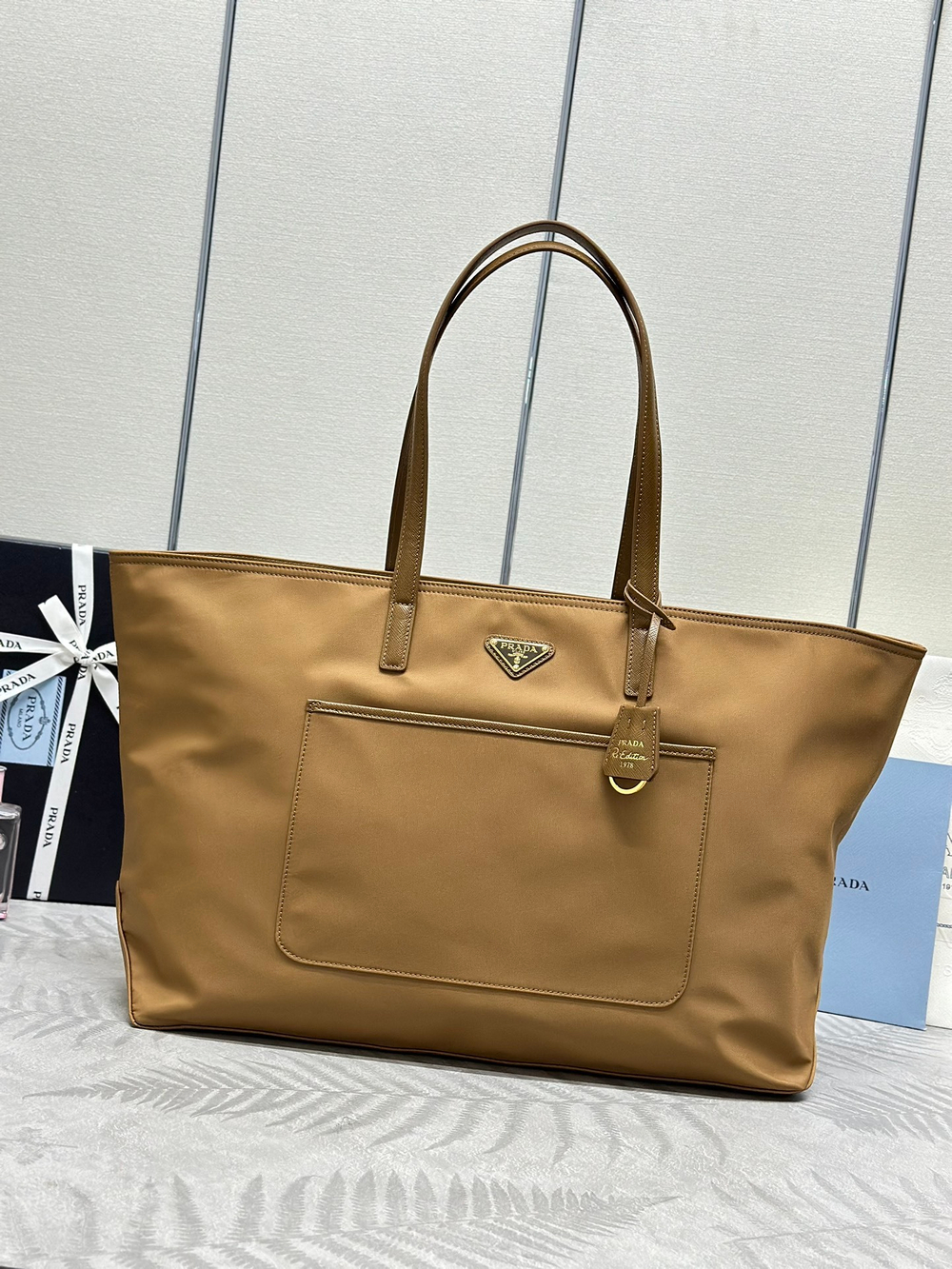 Prada Re-Edition 1978 Large Tote Bag