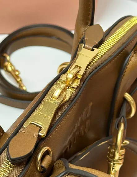 Сумка MIU MIU Aventure, коричневая
