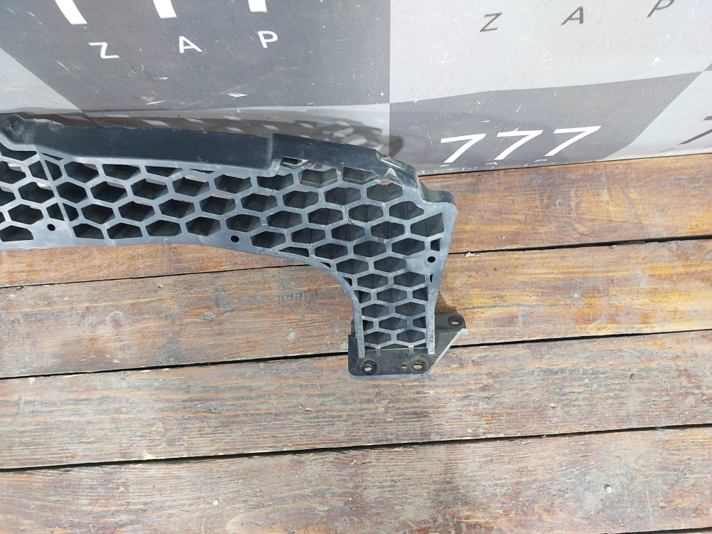 Усилитель переднего бампера Kia Sportage 3 (SL) 10-16 Б/У Оригинал 865703U000