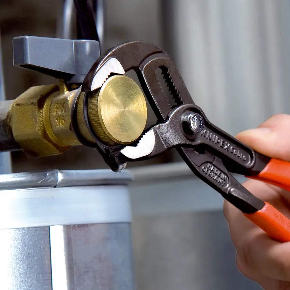 Клещи трубные Cobra® черненая 250 мм Knipex 87 01 250