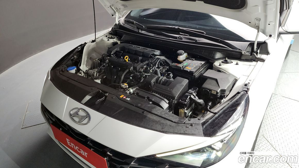 Hyundai Avante (CN7) 1.6 (08.2021)