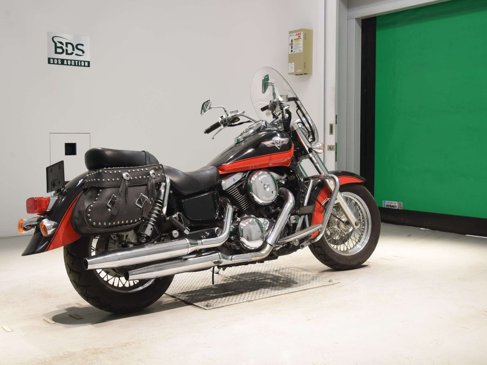 Kawasaki Vulcan 1500 Classic VNT50D-001904