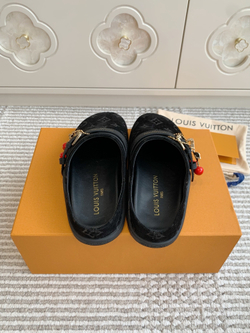 Louis Vuitton Flat Comfort Clog