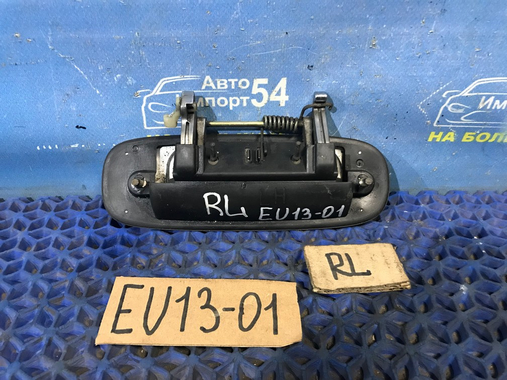 Ручка двери задней левой внешняя NISSAN BLUEBIRD 1993