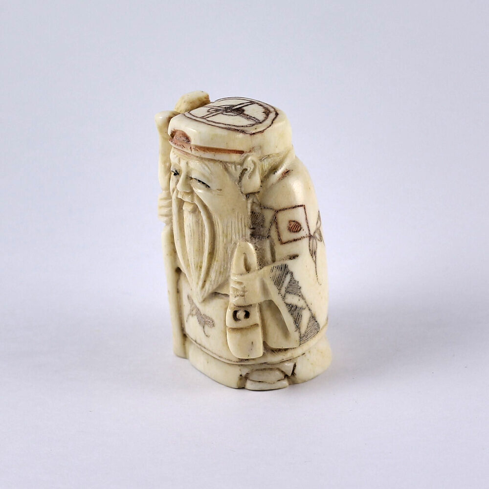 Нэцкэ Дзюродзин с посохом и кисетом