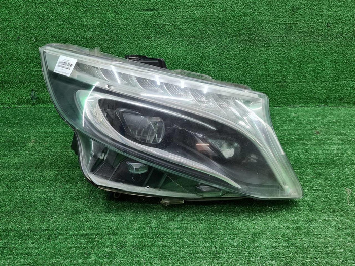 Фара правая Mercedes V w447 (2014-н.в.) LED