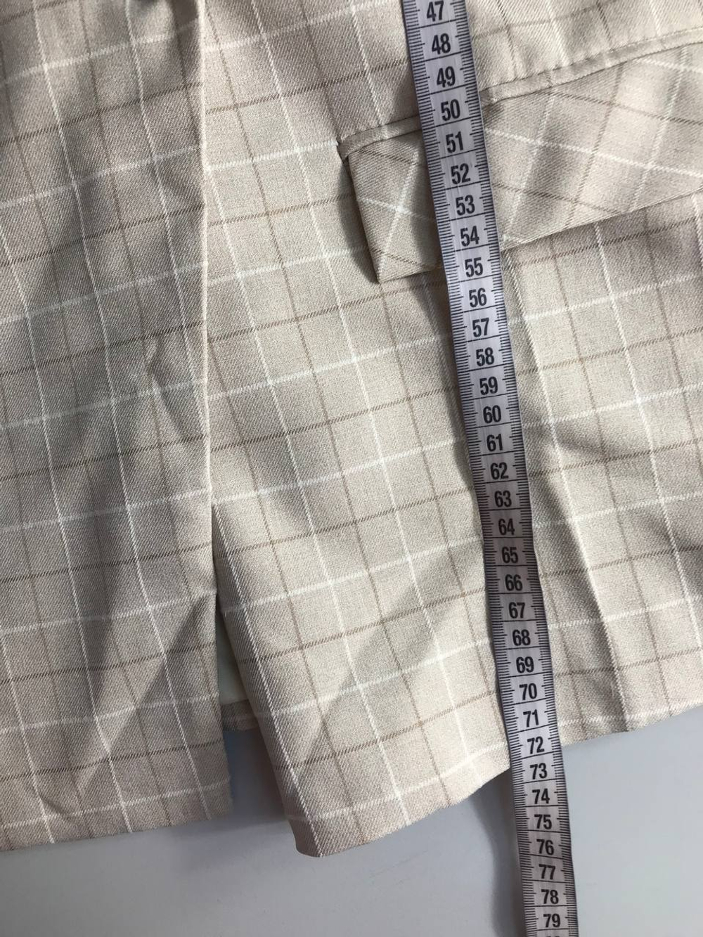 Пиджак в клетку, визуально на 46/48 размер