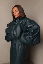 Бомбер мини из экокожи