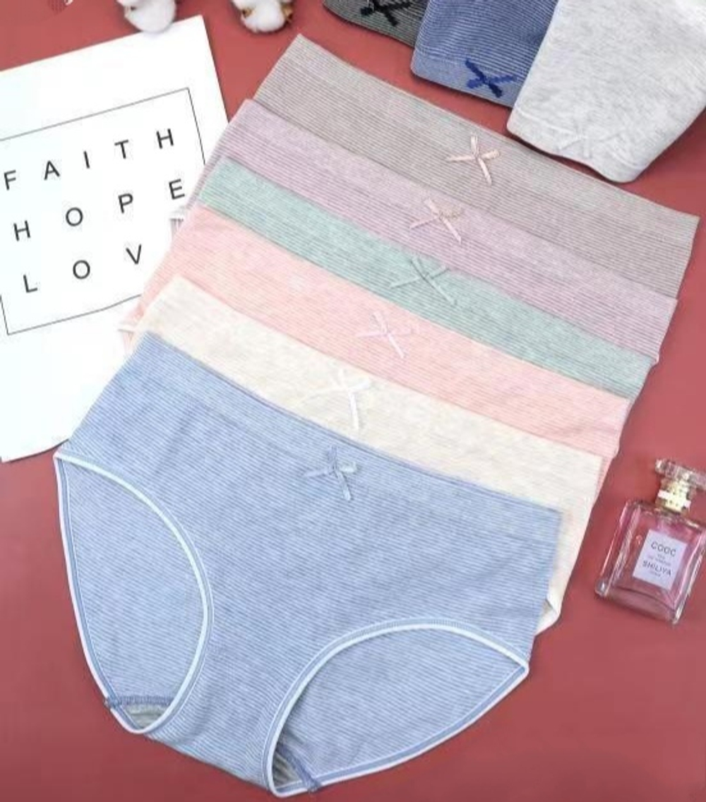 [m]Трусы б/ш,классика,низ.посад(42-48) 1026