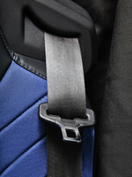 Чехлы Люкс MAN TGX, TGS с 2021 года без регулировки ремня безопасности водителя по высоте (экокожа, черный, синяя вставка)