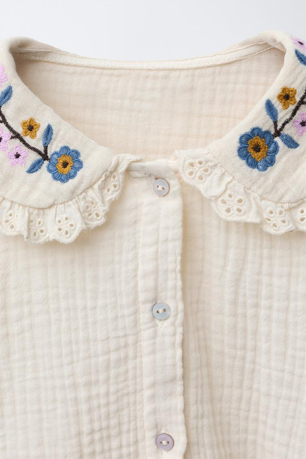 ZARA РУБАШКА С ВЫШИВКОЙ «ЦВЕТЫ», ЭКРЮ