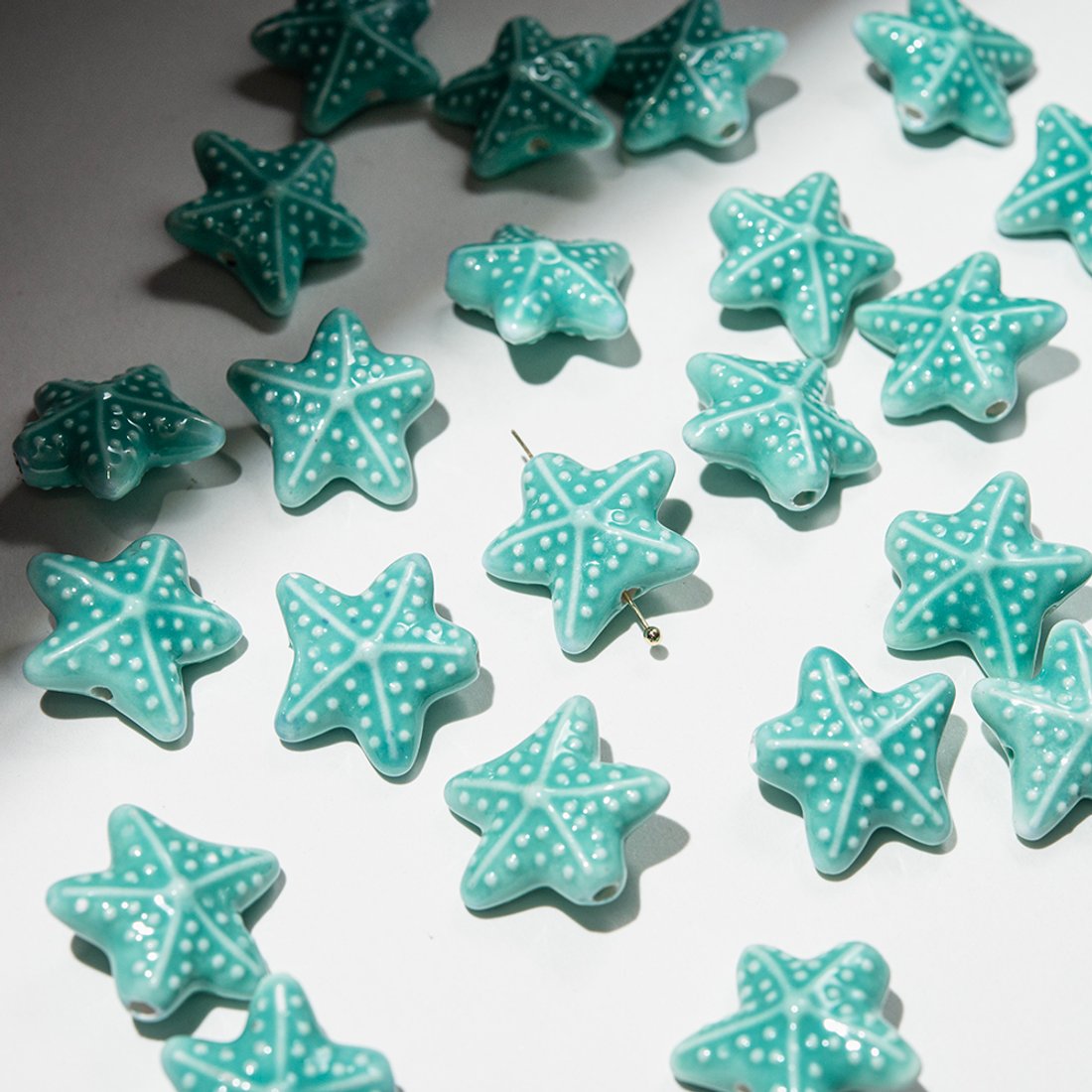 Бусина в форме морской звезды, 20*22,3мм, зеленая, глазурированный фарфор