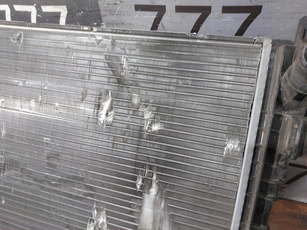 Радиатор двигателя Renault Logan 2 Б/У Оригинал 214105731R