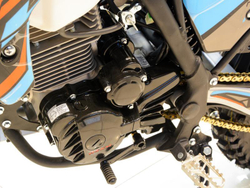 Мотоцикл кроссовый Hasky F5 250CC 21/18