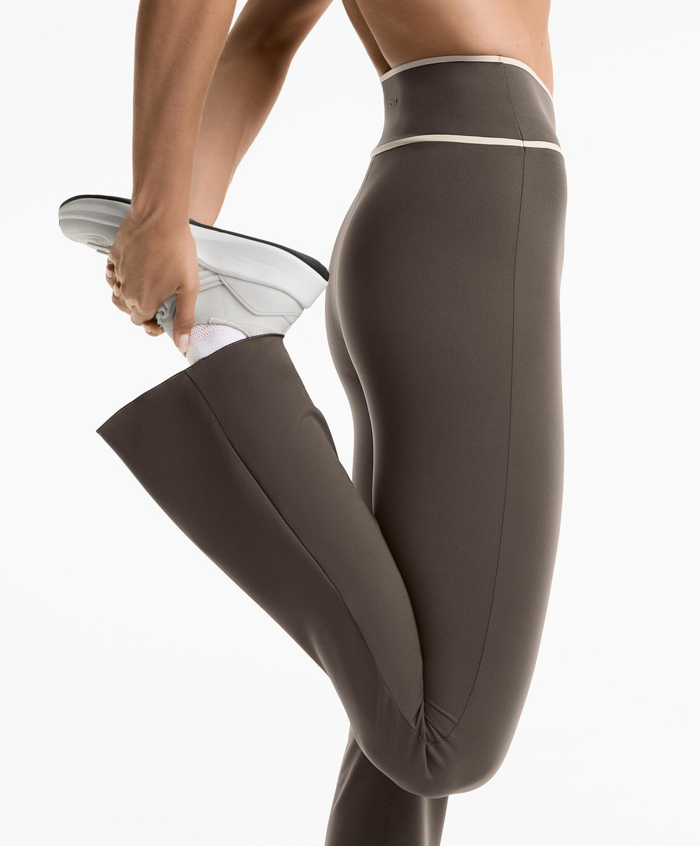 OYSHO Брюки-клеш Perfect-adapt с V-образным вырезом на талии, длиной до щиколотки 65 см, серо-коричневый