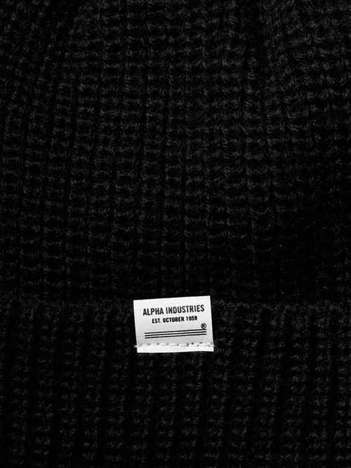 Шапка - Alpha Essential Watch Cap (black - черная)