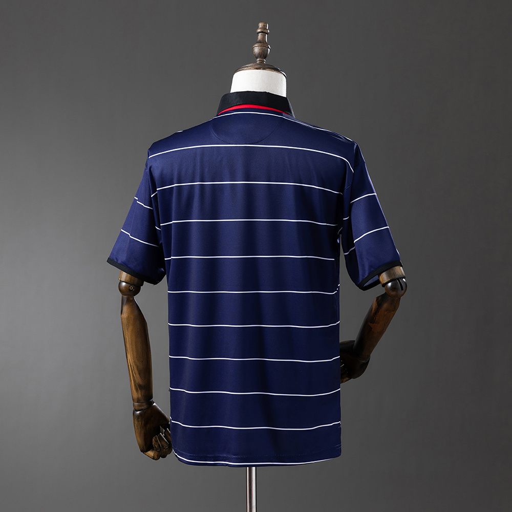 Заказать в Москве выездную ретро-форму «Манчестер Юнайтед» 99/00